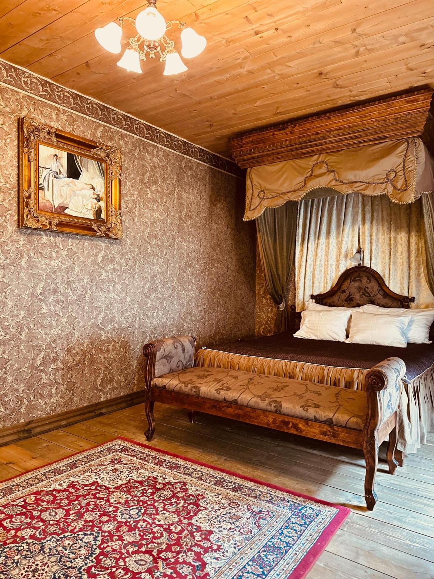 St. Peterburg Hotell Pärnu Exteriör bild